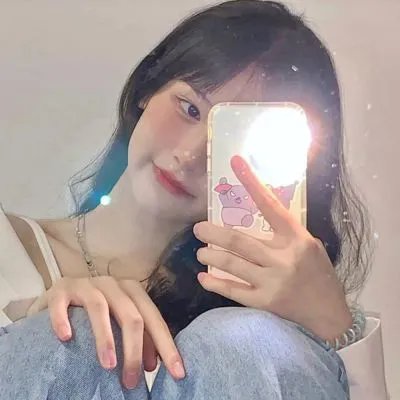 女孩的钓鱼慢活